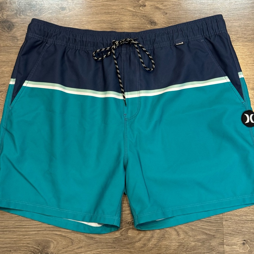 Hurley Men's Teal and Navy Colorblock Swim Trunks